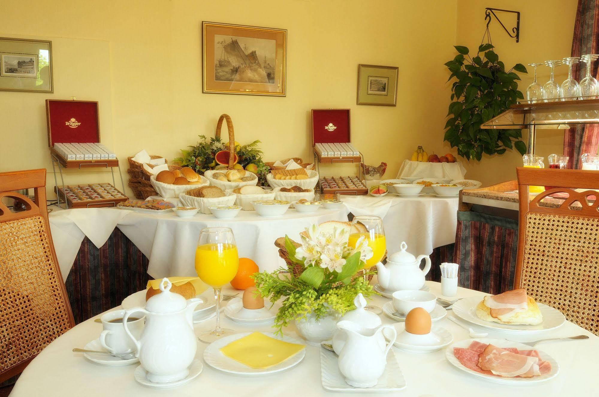 Hotel Groot Welsden 3*