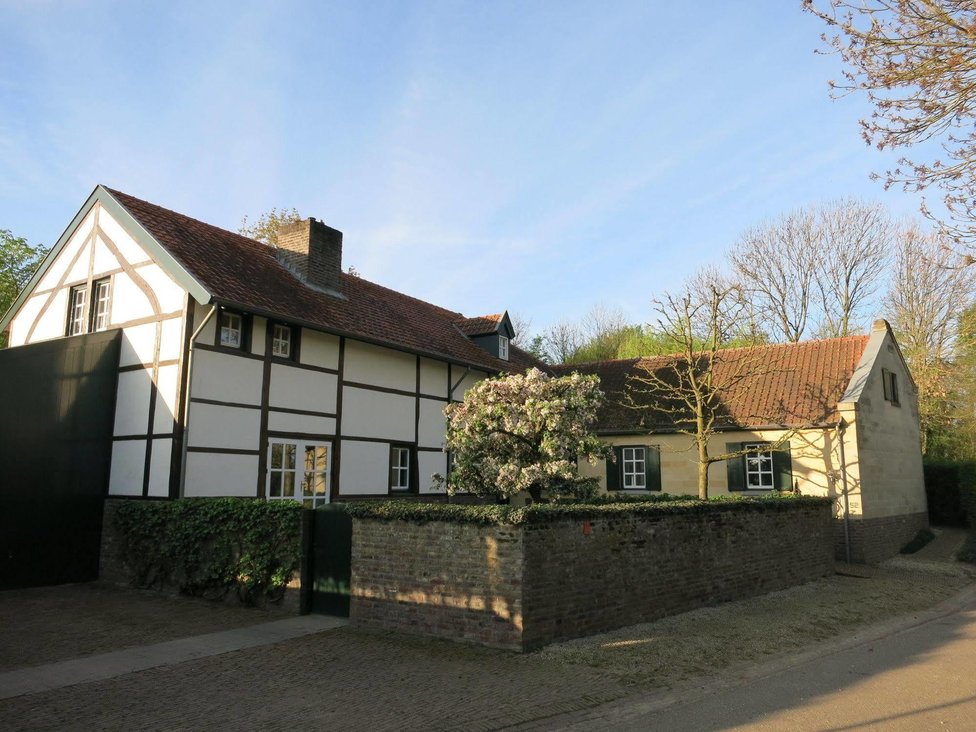 Hotel Groot Welsden 3*