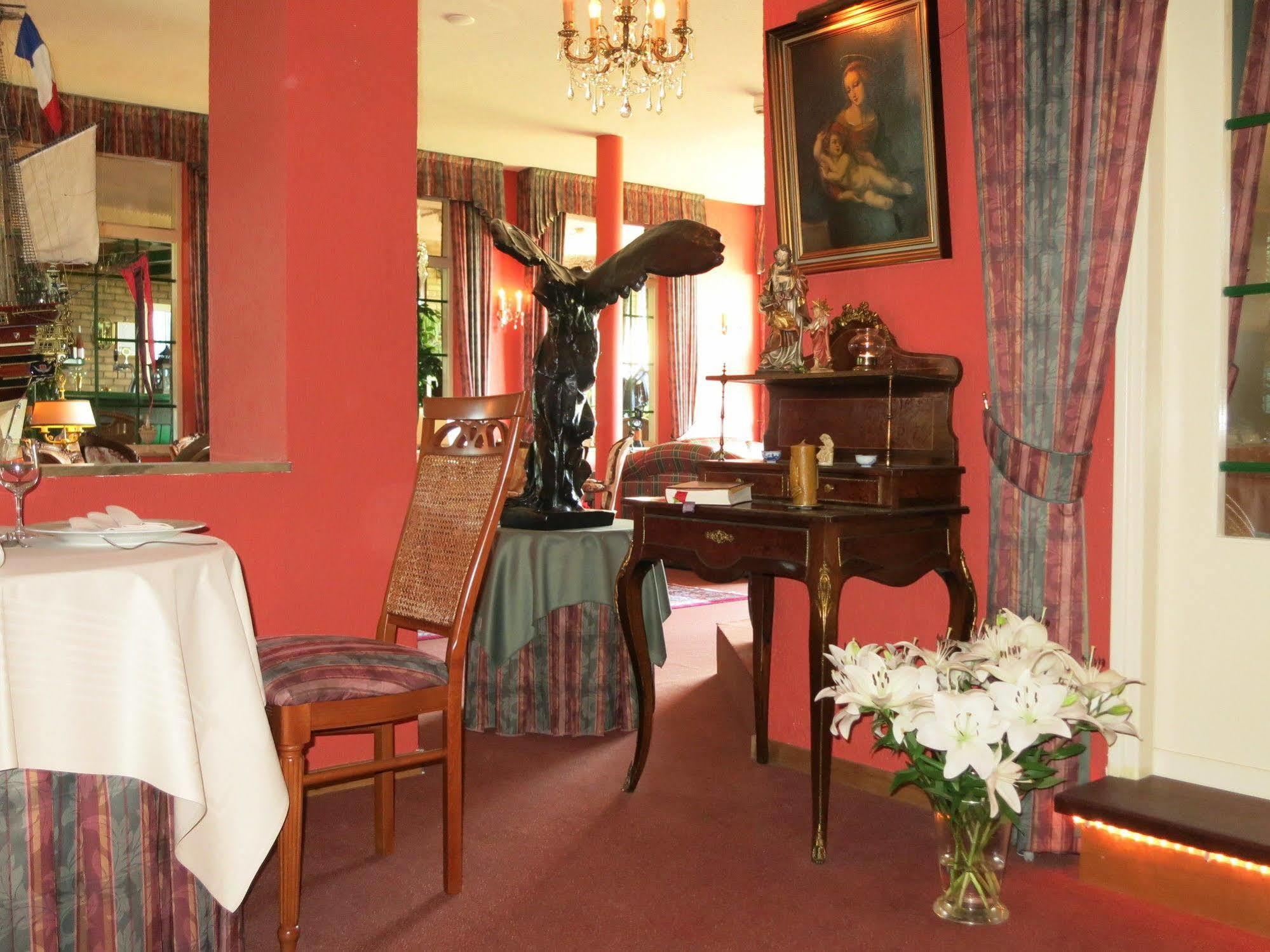 Groot Welsden Hotel 3*